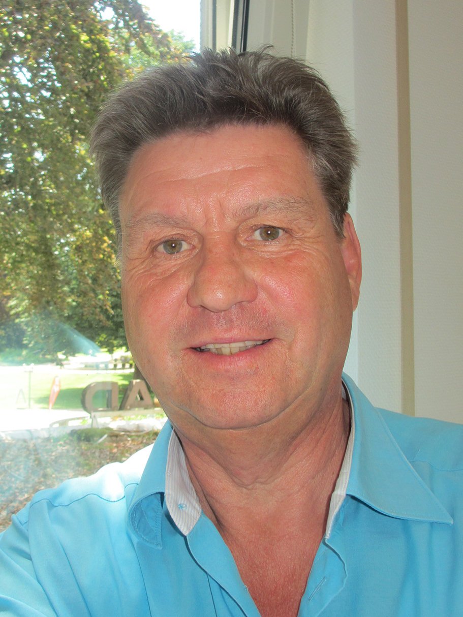 Thomas Straub